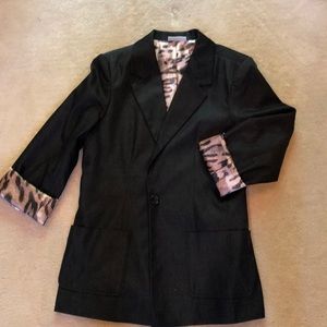 Boyfriend Blazer with silk animal print lining